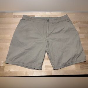 Men’s Kuhl Shorts 38 NWOT